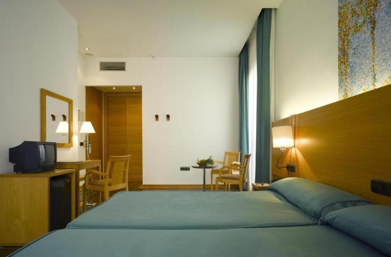 Balneario De Archena - Hotel Levante Номер фото